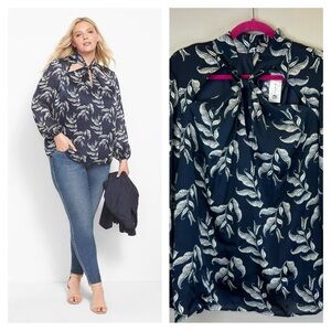 Lane Bryant 18 NWT Navy and White Leaf Print Blouse 2X/3X plus size chic new